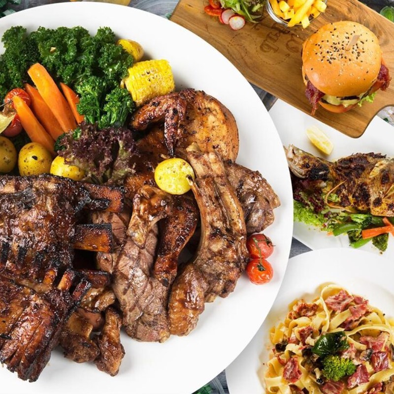 Me'nate Steak Hub